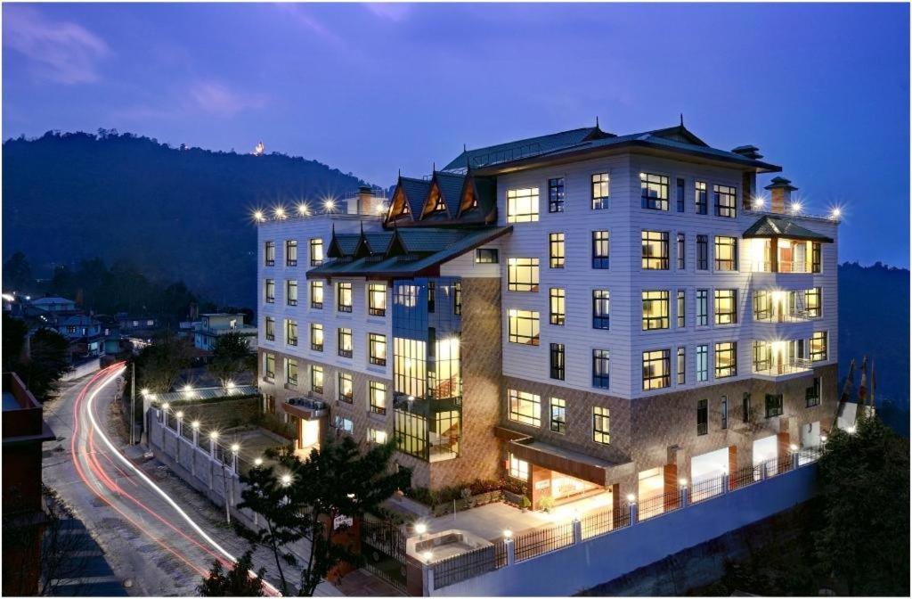 Sobralia Casino Resort & Spa Namchi Экстерьер фото
