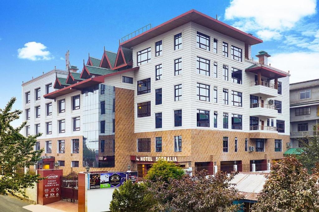 Sobralia Casino Resort & Spa Namchi Экстерьер фото