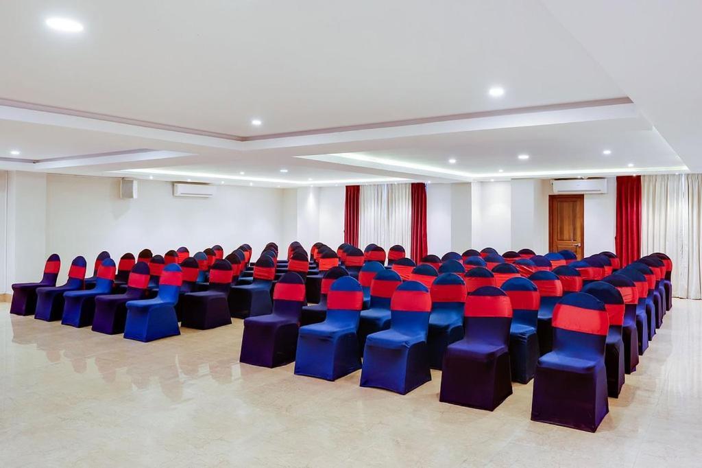 Sobralia Casino Resort & Spa Namchi Экстерьер фото