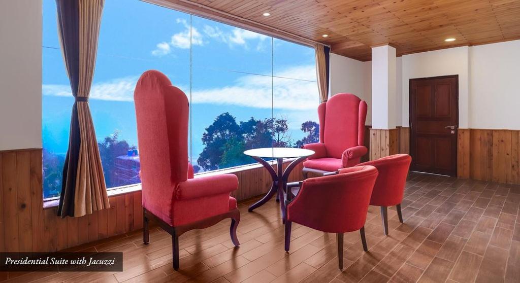 Sobralia Casino Resort & Spa Namchi Экстерьер фото