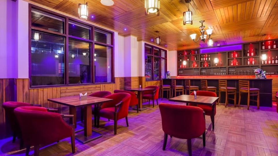 Sobralia Casino Resort & Spa Namchi Экстерьер фото