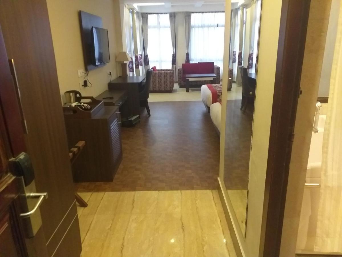 Sobralia Casino Resort & Spa Namchi Экстерьер фото