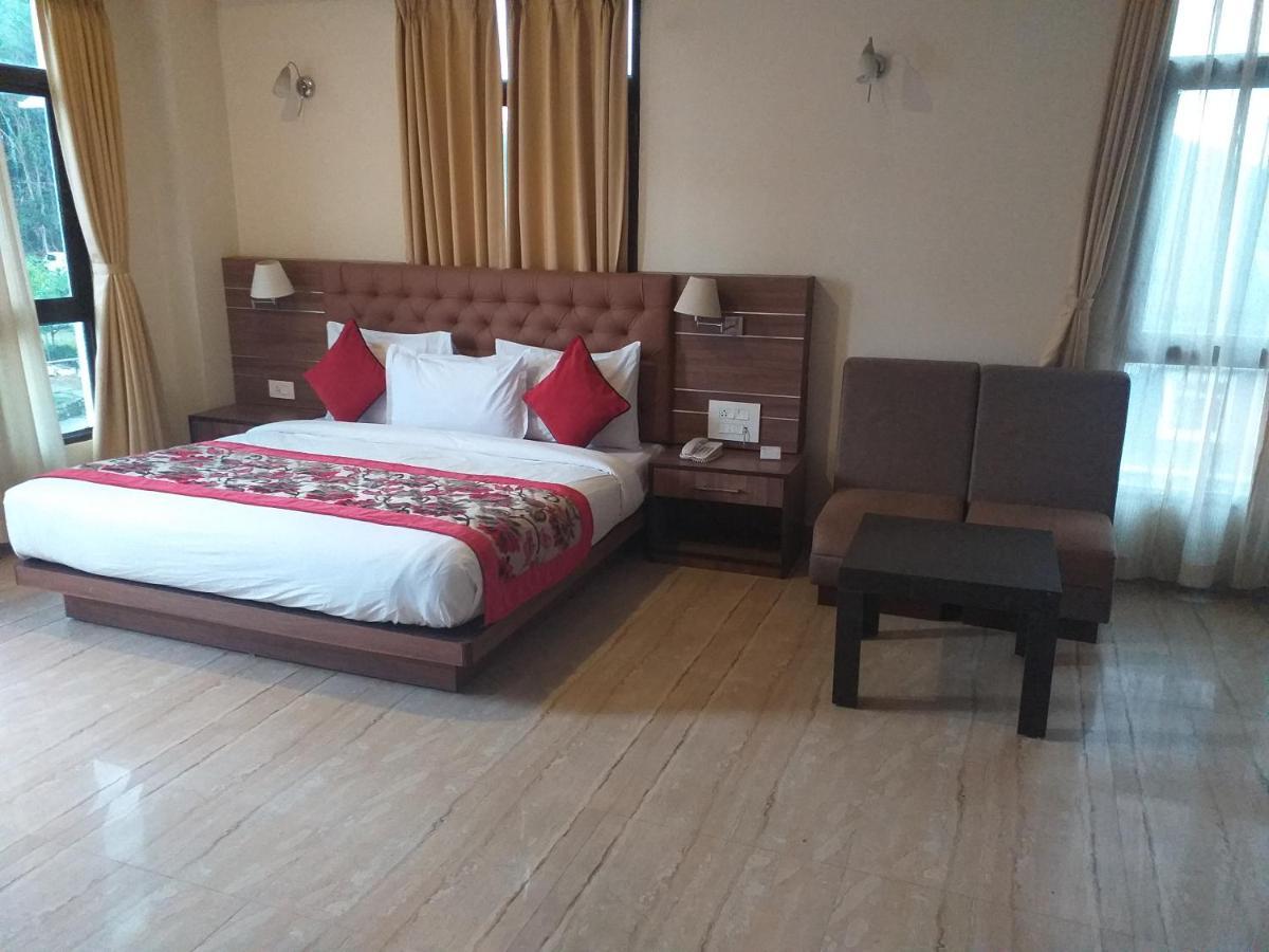 Sobralia Casino Resort & Spa Namchi Экстерьер фото