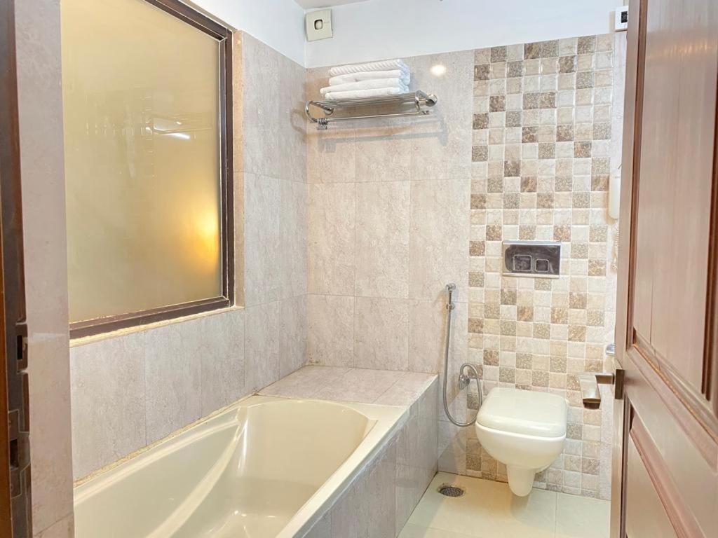 Sobralia Casino Resort & Spa Namchi Экстерьер фото